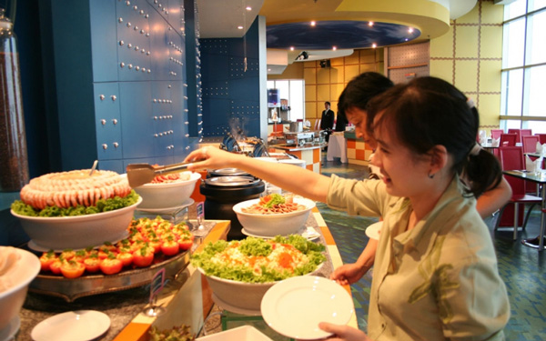 tour hanh huong thai lan tham quan xu so chua vang 3