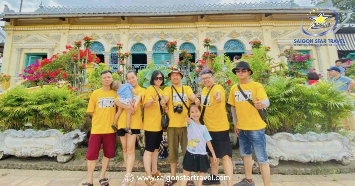 Vẻ đẹp sang trọng, kiến trúc Á-Âu của Nhà cổ Bình Thủy