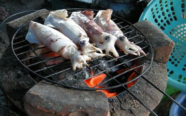 Trải nghiệm tour câu mực đêm Nha Trang | Saigon Star Travel trai-nghiem-tour-cau-muc-dem-nha-trang-135-4