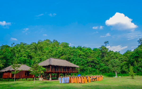 Tránh xa tà niệm với khóa tu Làng Mai Thái Lan | Saigon Star Travel tranh xa ta niem voi khoa tu lang mai thai lan 2