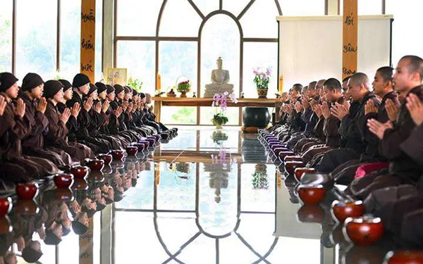 Tránh xa tà niệm với khóa tu Làng Mai Thái Lan | Saigon Star Travel tranh xa ta niem voi khoa tu lang mai thai lan 4