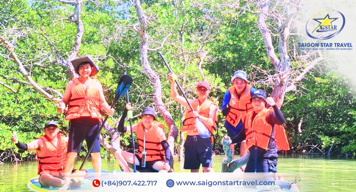 Chèo thuyền sup - Tour du lịch Cần Giờ