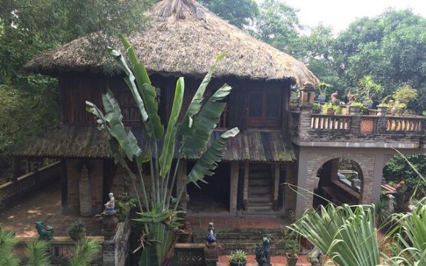 viet phu thanh chuong co gi ben trong 8