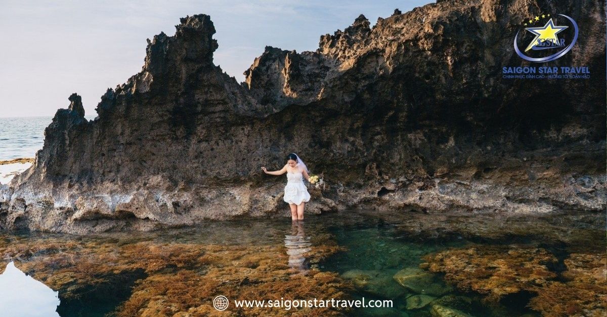 Vẻ đẹp siêu thực của Hang Rái