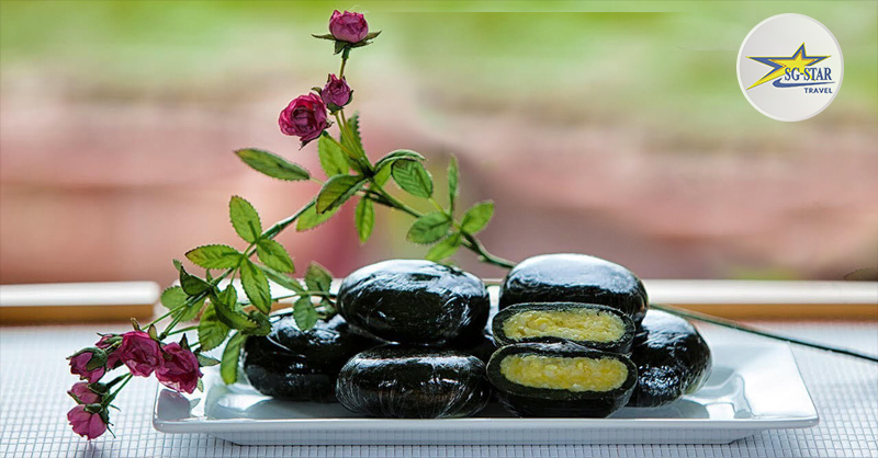 Với lớp vỏ mỏng, dẻo dai và phần nhân thơm lừng được rất nhiều du khách lựa chọn mua về làm quà sau mỗi chuyến du hí tại Phú Yên Với lớp vỏ mỏng, dẻo dai và phần nhân thơm lừng được rất nhiều du khách lựa chọn mua về làm quà sau mỗi chuyến du hí tại Phú Yên