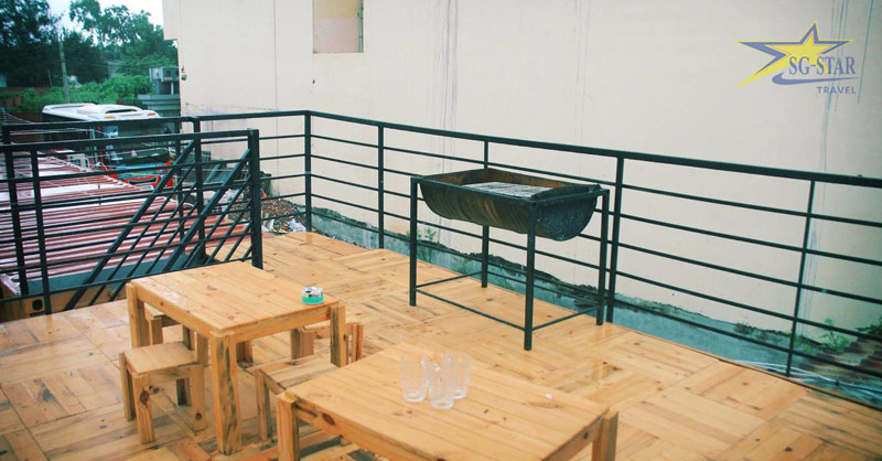 Nếu bạn đi theo nhóm, chủ nhà có thể cho bạn mượn đầy đủ thiết bị dụng cụ để nấu 1 bữa ăn linh đình
