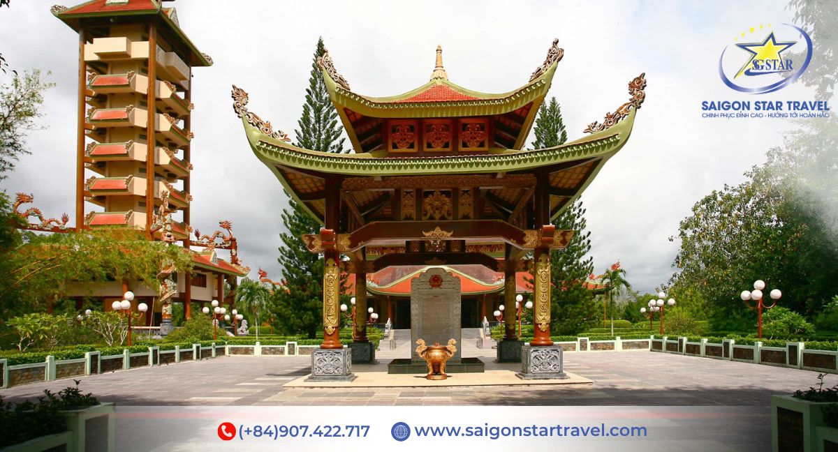 Đền Bến Dược - Tour Tây Ninh 4 ngày 3 đêm