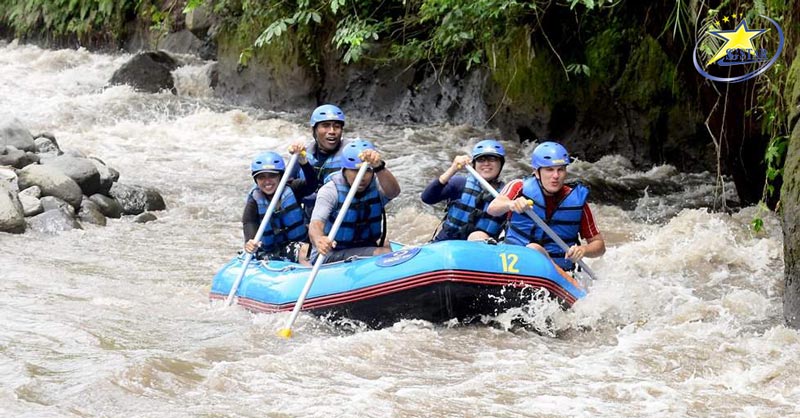 Tour Du Lịch Bali 4 Ngày 3 Đêm - BBQ Hải Sản Tại Biển Jimbaran