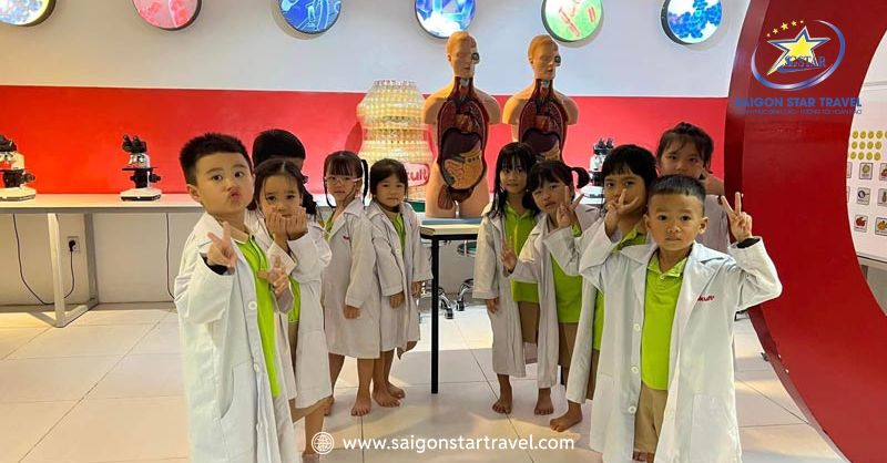 Tour Khám Phá Thành Phố Hướng Nghiệp VIETOPIA