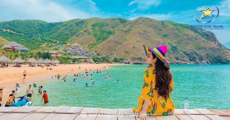 Bãi tắm Kỳ Co – Tour Quy Nhơn Phú Yên 4 Ngày 4 Đêm