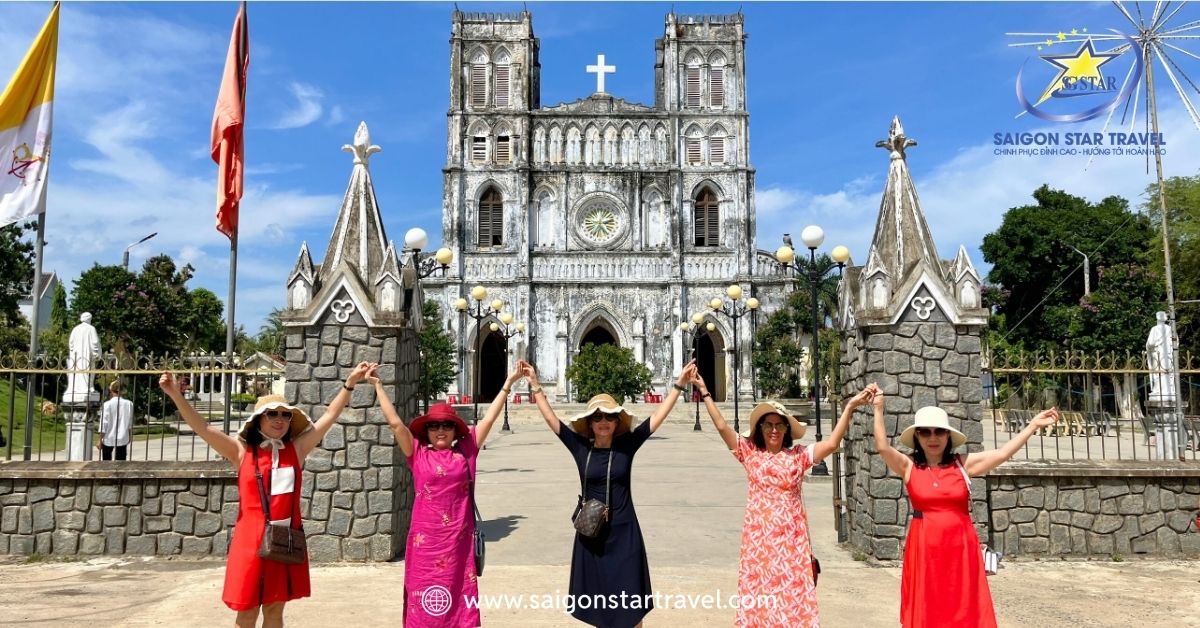 Tour Đức Mẹ La Vang 5N4Đ – Hành Hương Trà Kiệu, Sao Biển, Bình Chính