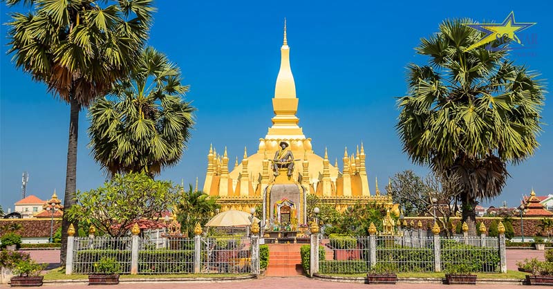 Tour Du Lịch Lào 4 Ngày 3 Đêm – Tượng Đài Chiến Thắng Patuxay