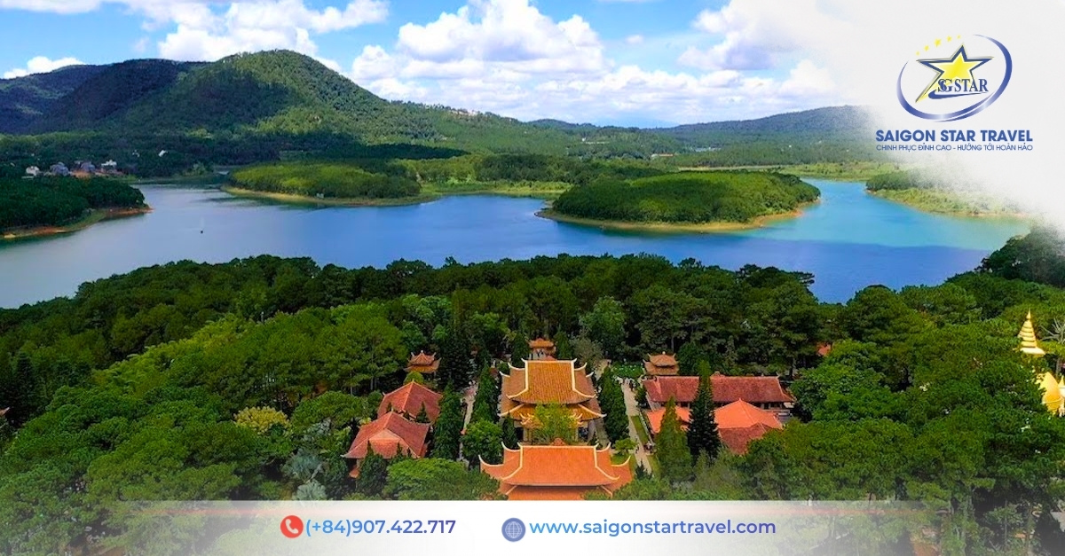 Hồ Tuyền Lâm - Tour Đà Lạt đi bay 4 ngày 3 đêm