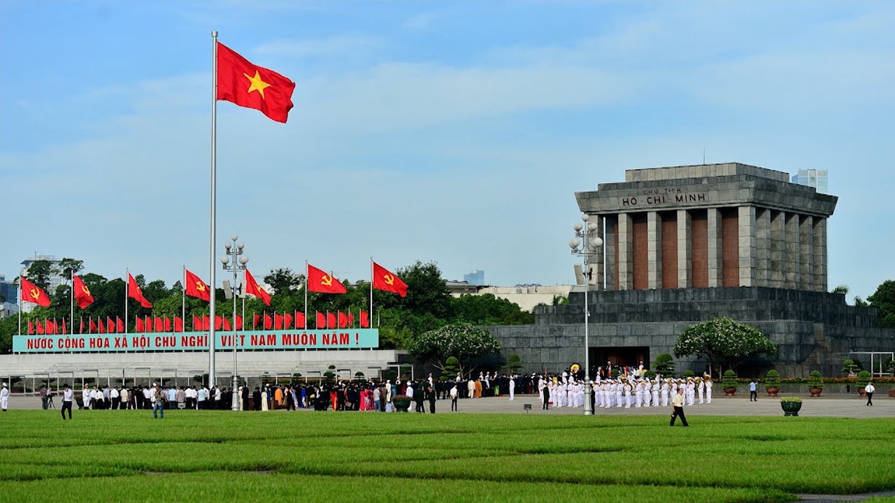 Hanoi - Trang An - Bai Dinh - Ha Long - Yen Tu Tour 4 Days 3 Nights