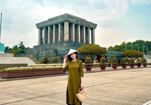 Hanoi 1 Day Tour | Ho Chi Minh Mausoleum - Tran Quoc Pagoda - Temple of Literature - Hoa Lo Prison - Museum of Ethnology