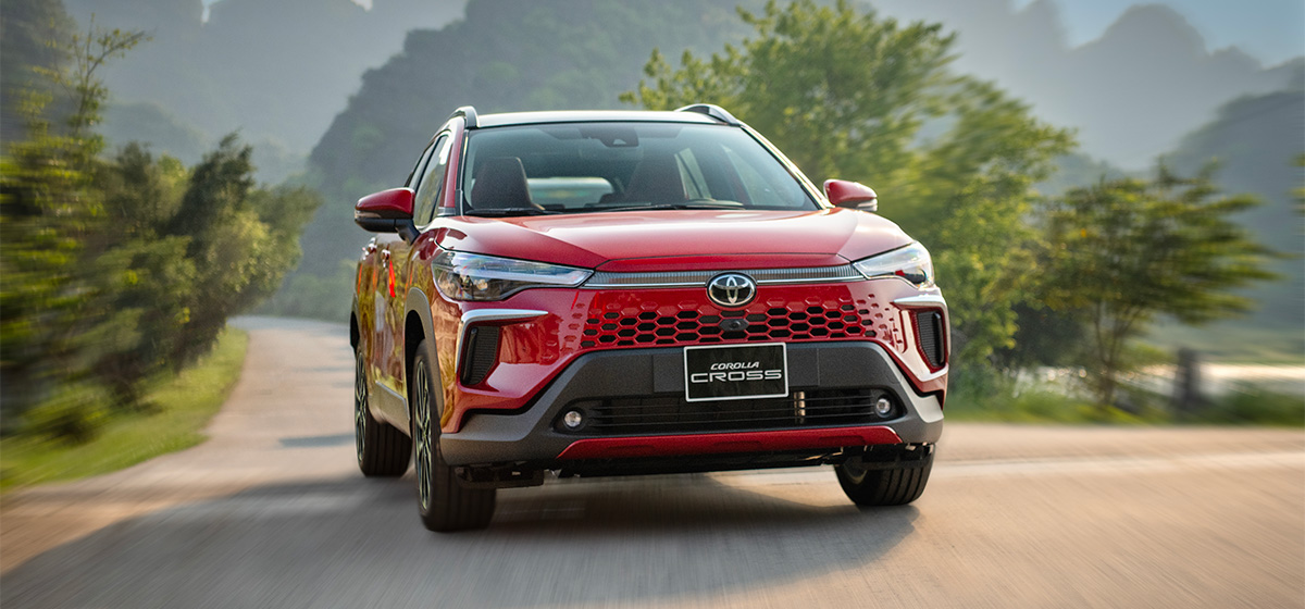 COROLLA CROSS