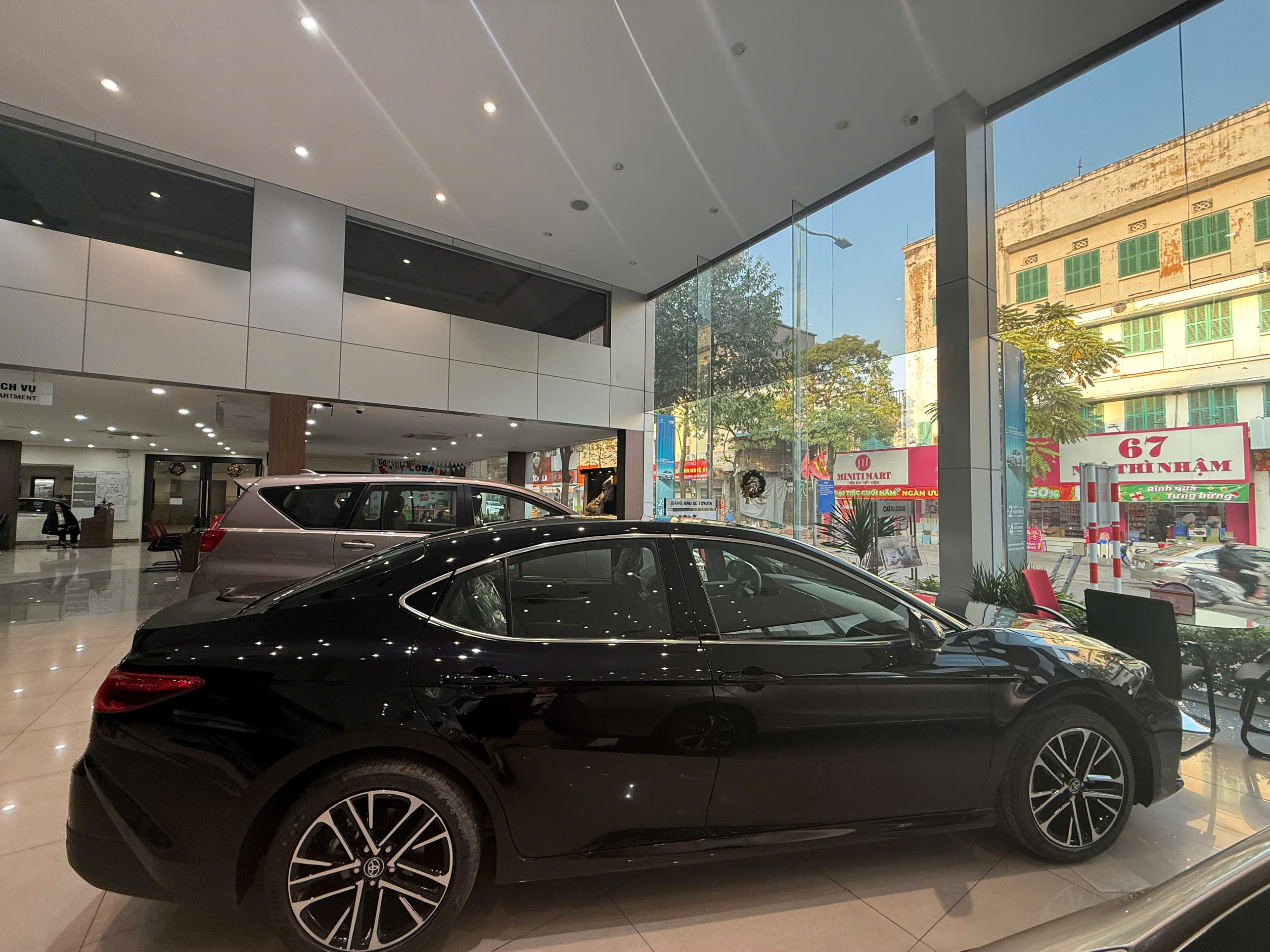 CAMRY