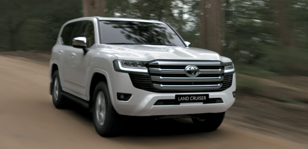 LAND CRUISER