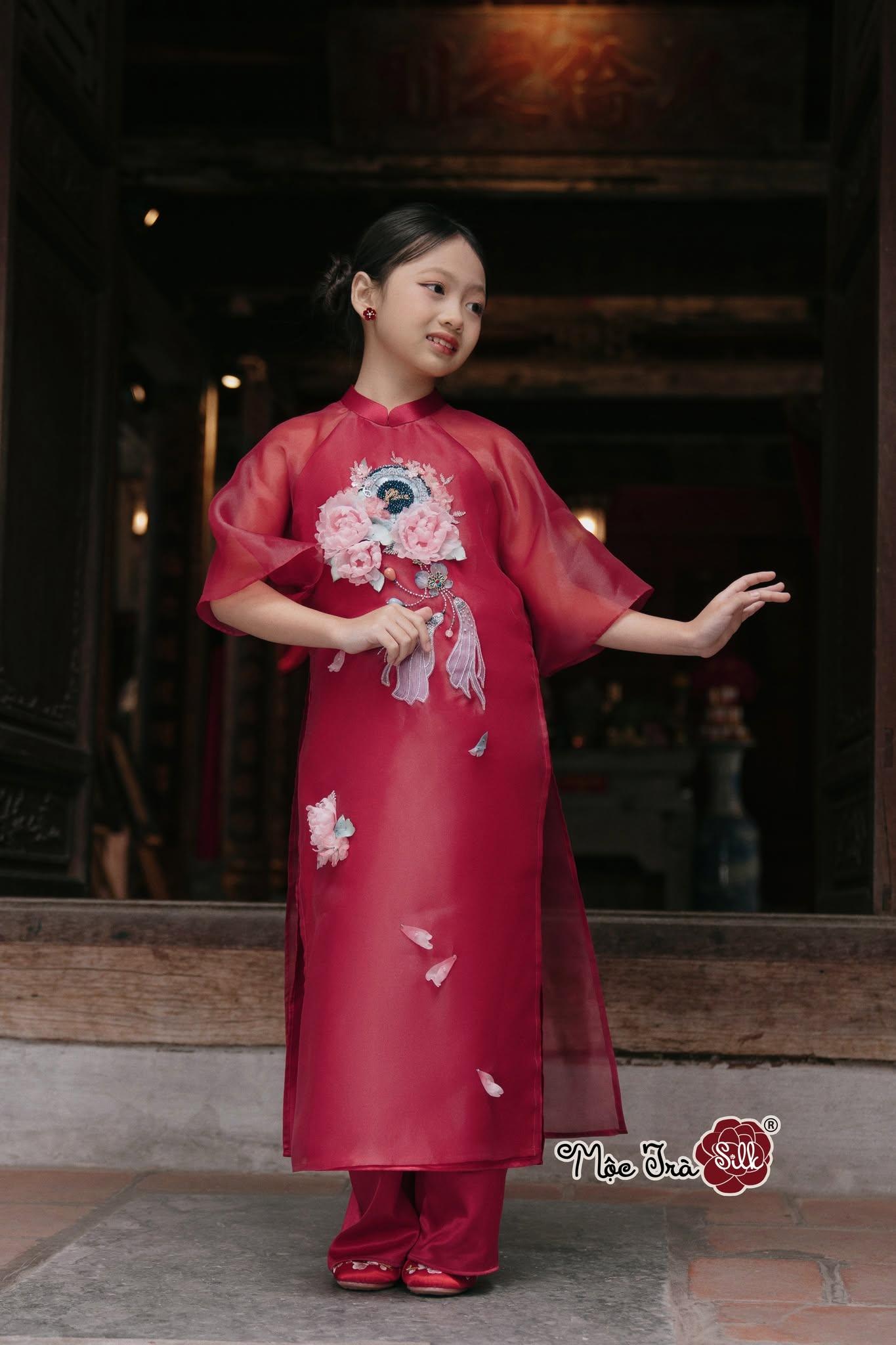 Áo dài Tiểu Thiên Hương