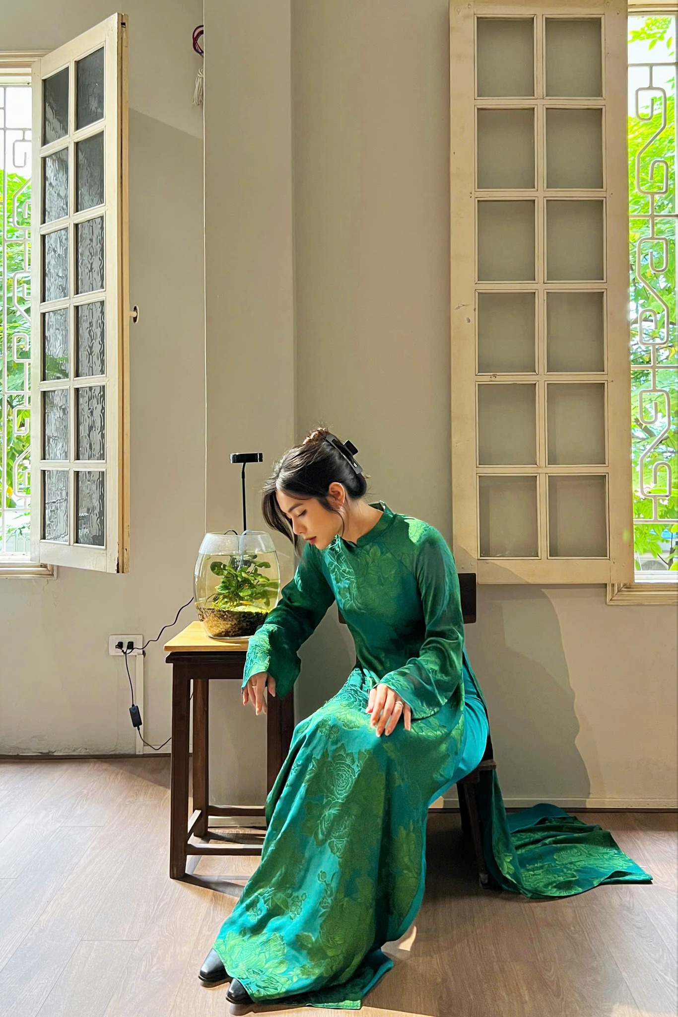 Áo dài Nhã Chi Xanh