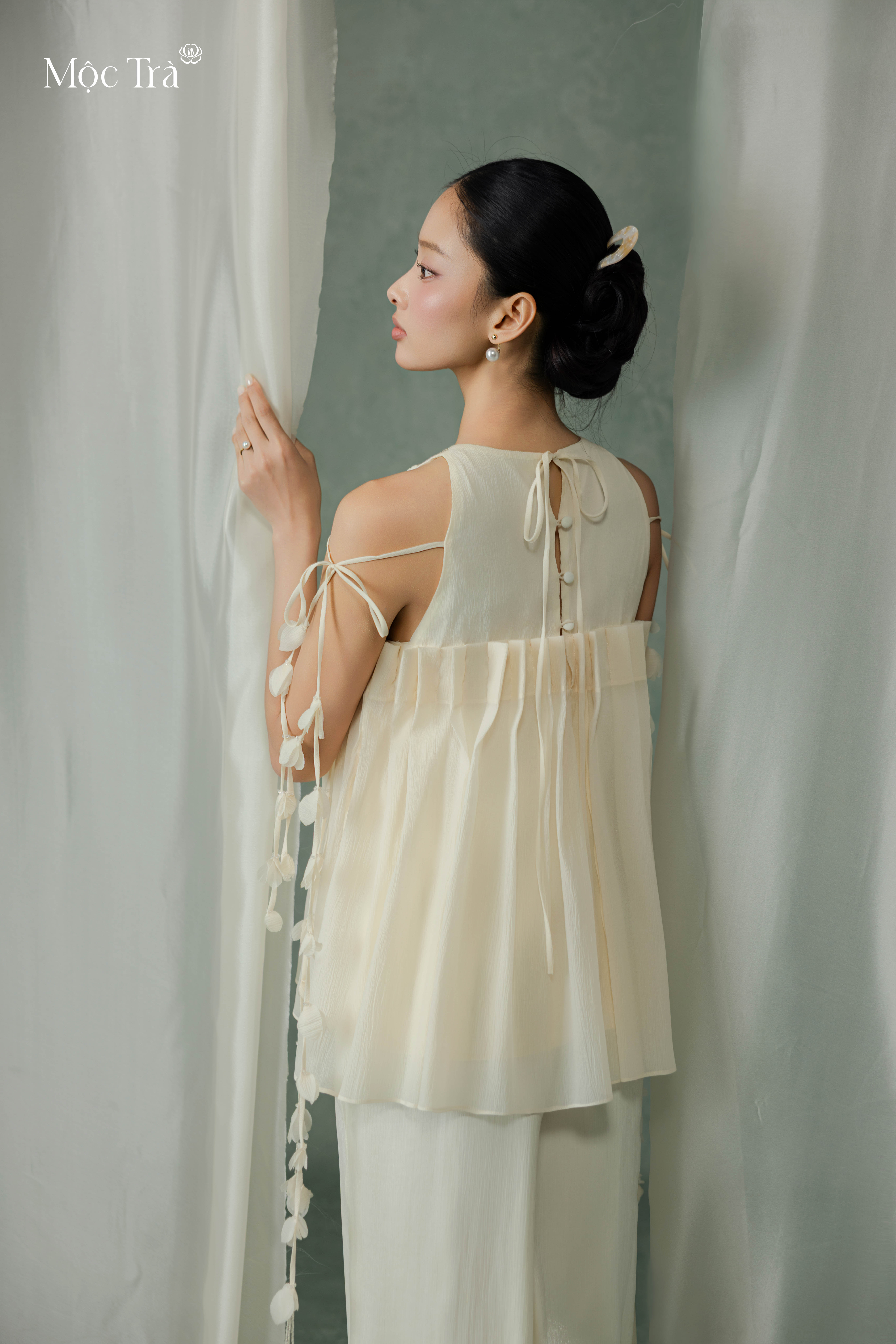 Áo Vệt Sương Be