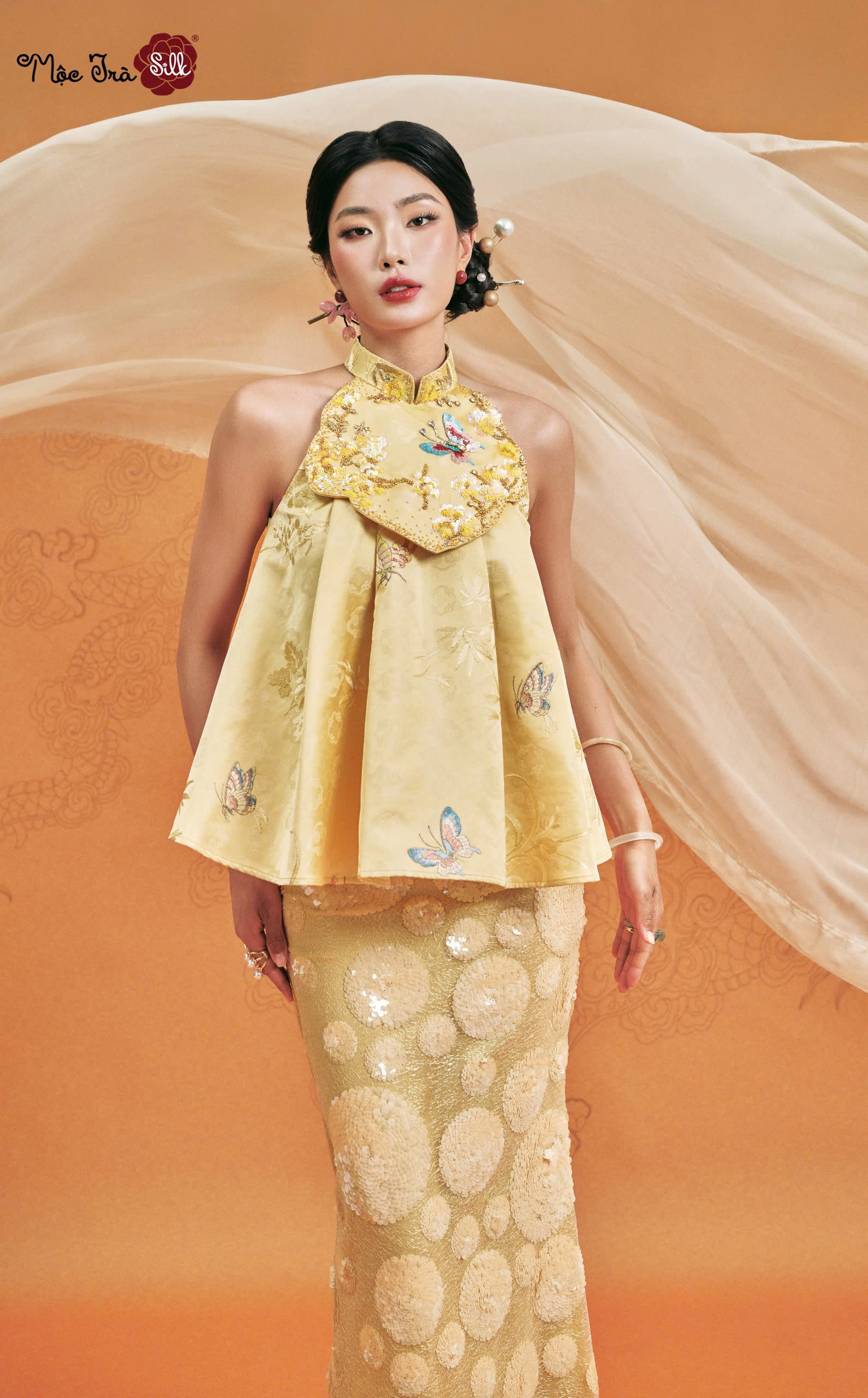 Áo Hoàng Mân Ảnh