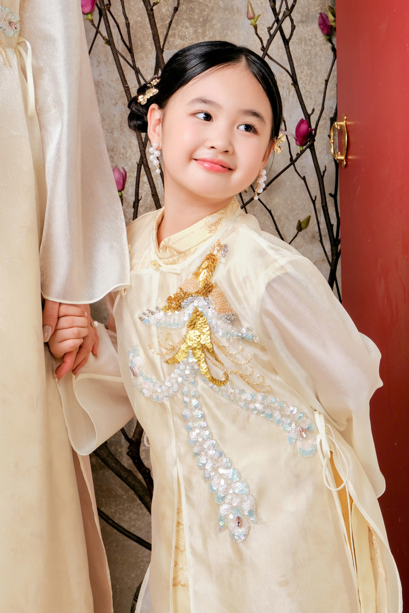 Áo dài Phượng Ảnh Nhi