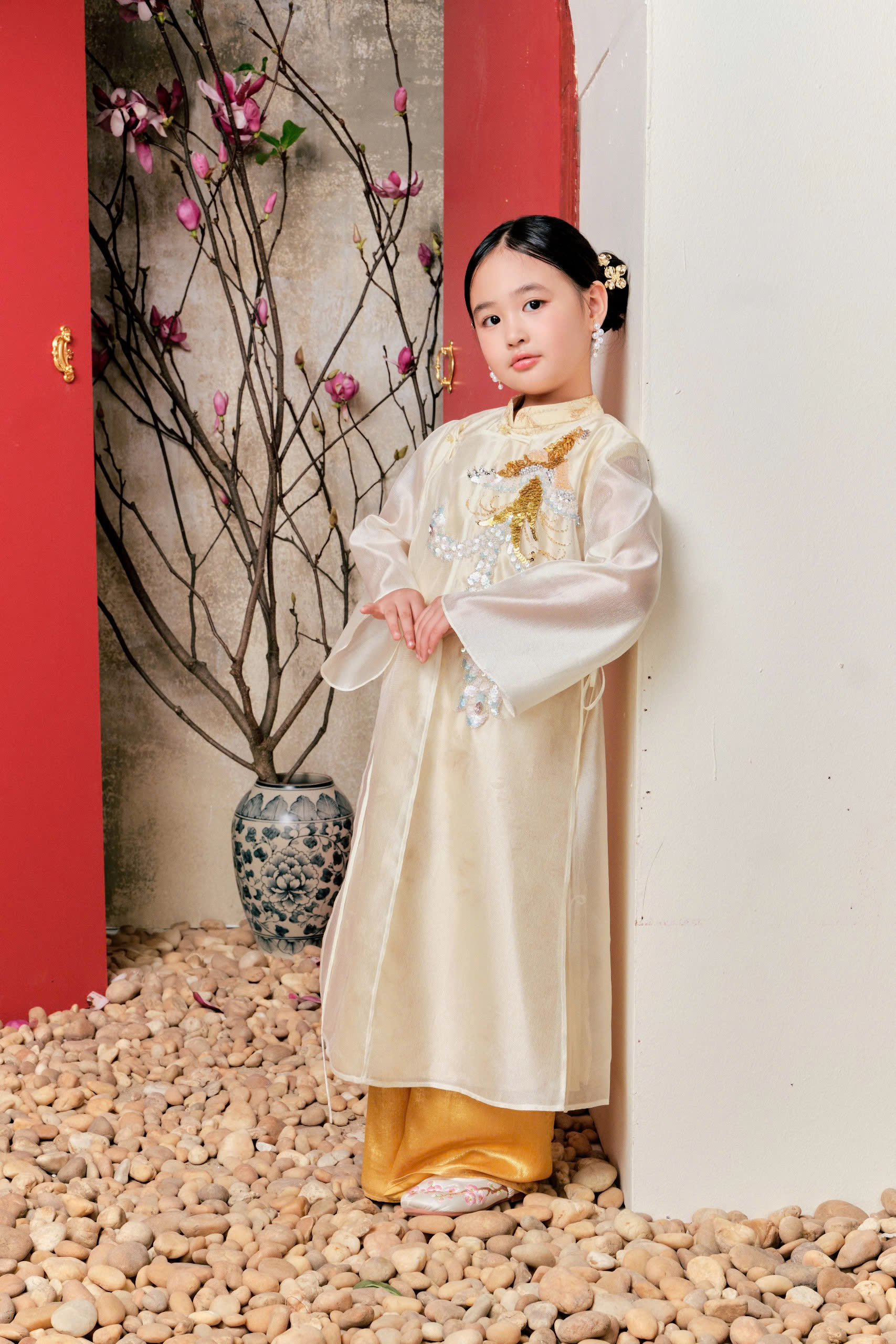 Áo dài Phượng Ảnh Nhi