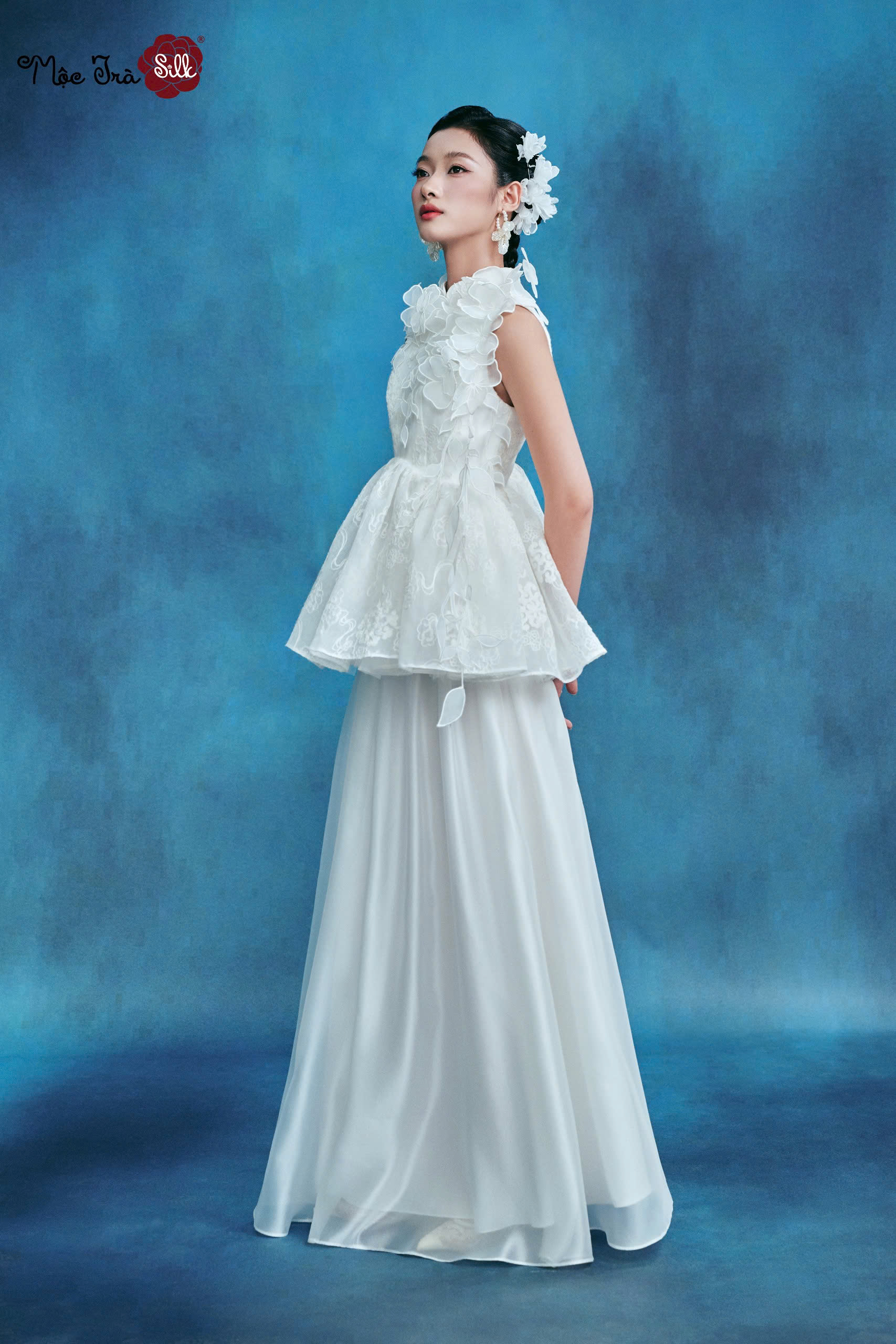 Chân váy Tịnh Tuyết Hoa