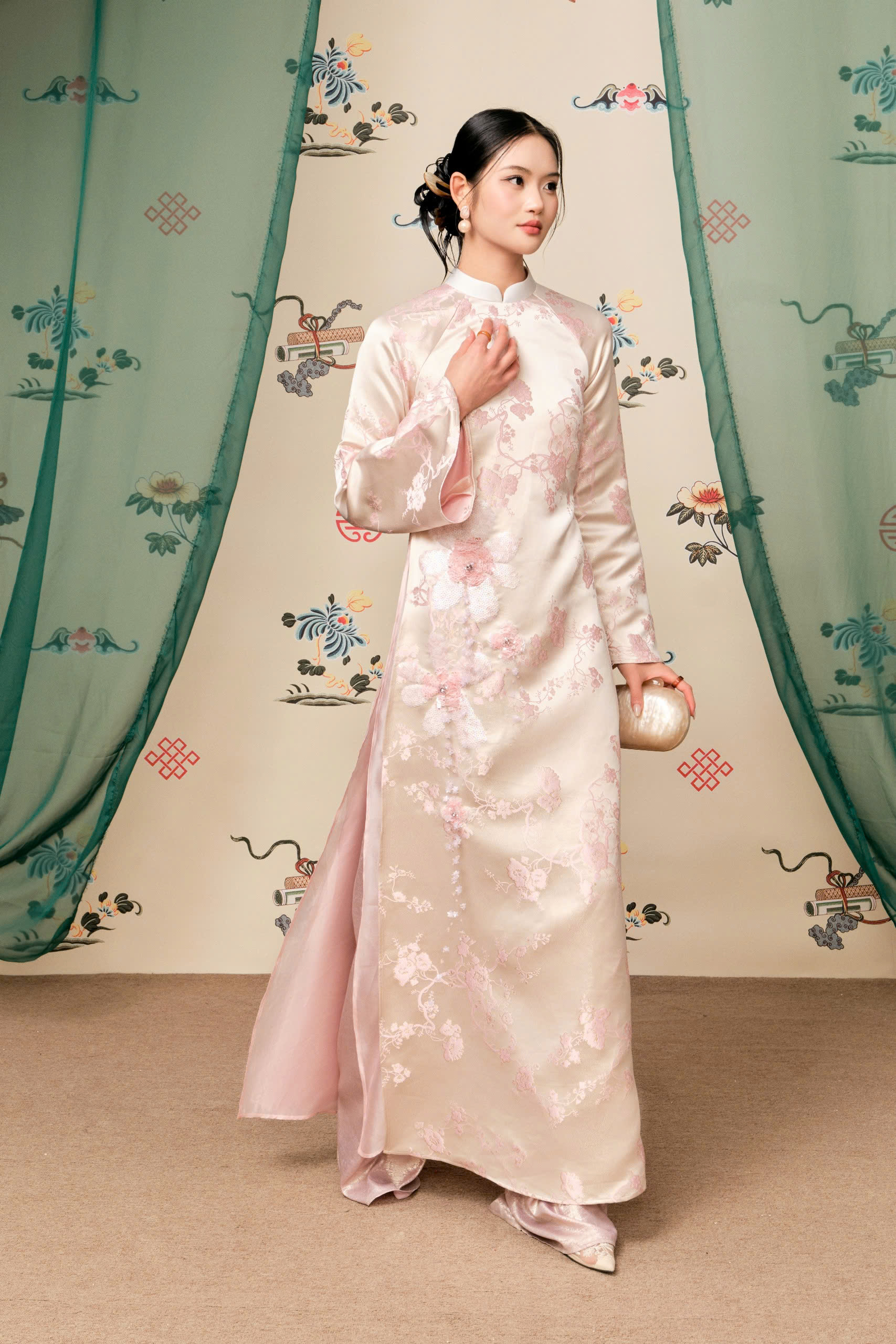 Áo dài Ngọc Khuê Đoan