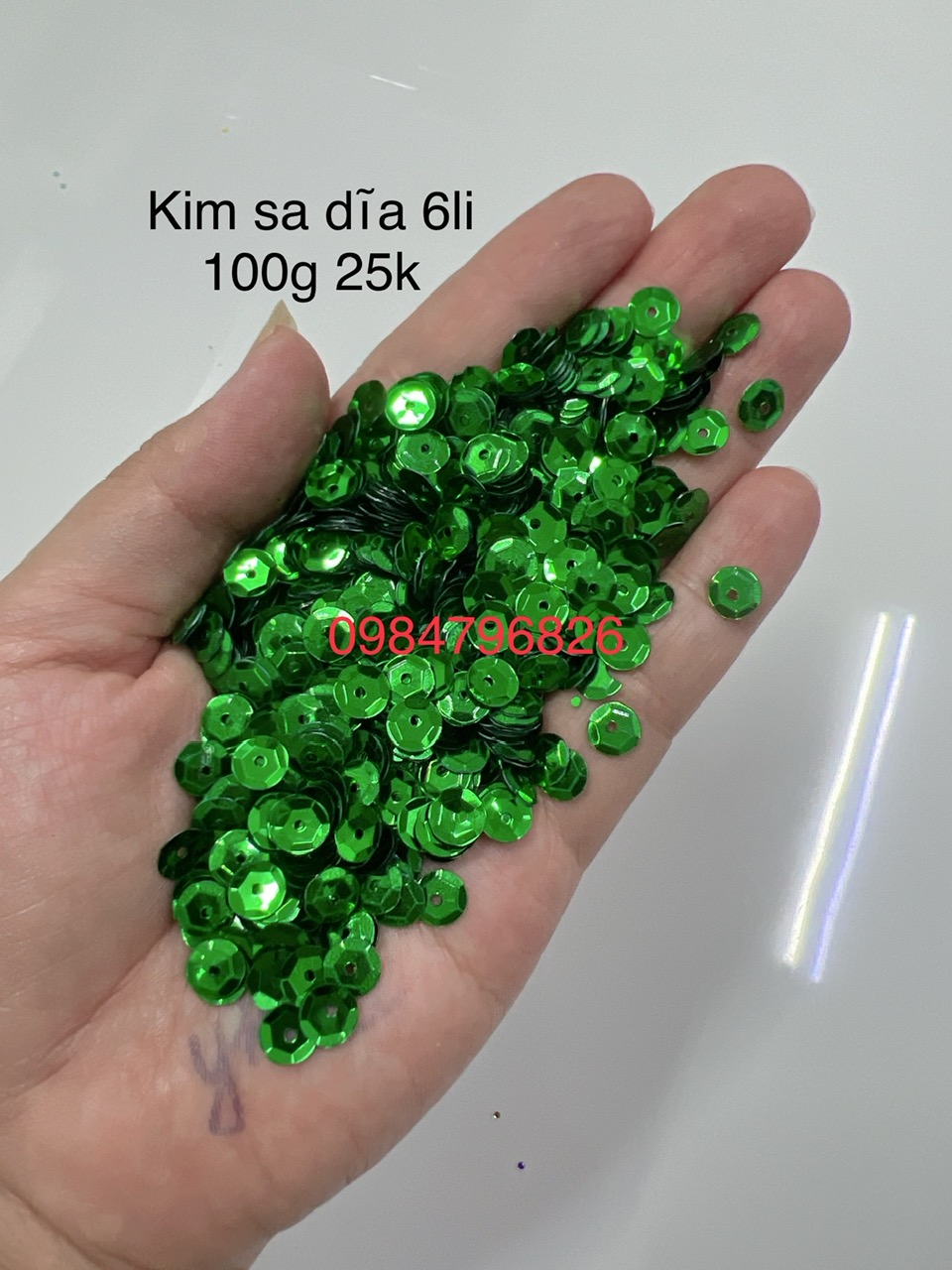 100g kim sa U (dĩa) đủ màu tròn lỗ giữa 6mm đính kết quần áo phụ kiện