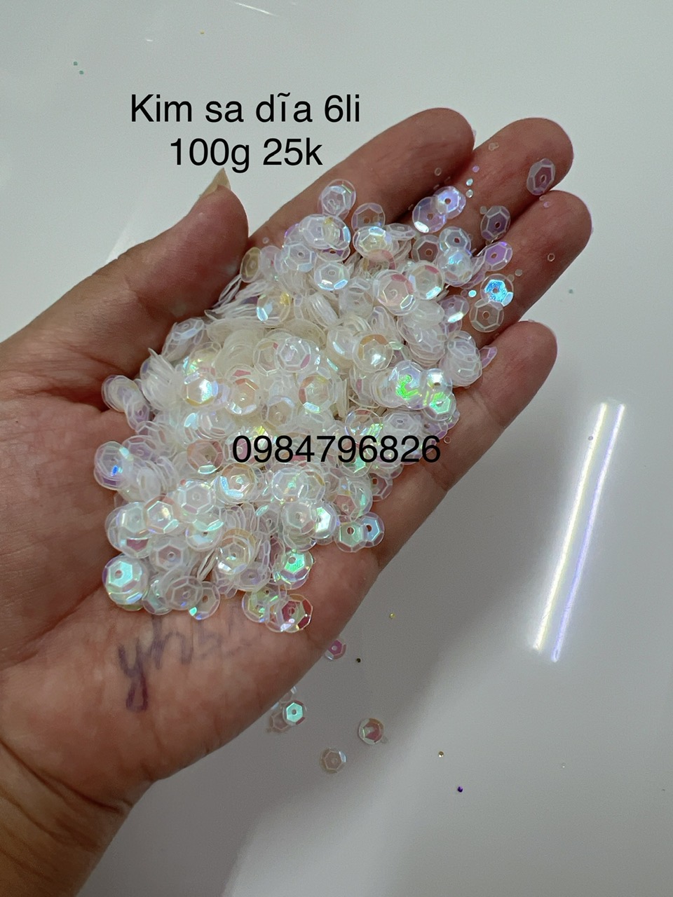 100g kim sa U (dĩa) đủ màu tròn lỗ giữa 6mm đính kết quần áo phụ kiện