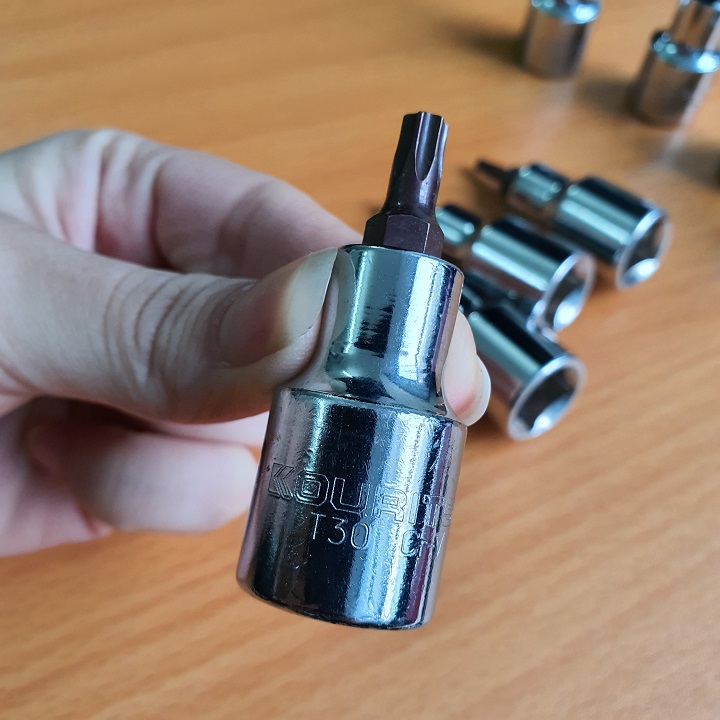 Tuýp đầu sao 6 cánh Nhật Bản hãng Kouritsu 1/2 thép CRV các cỡ từ T20-T60