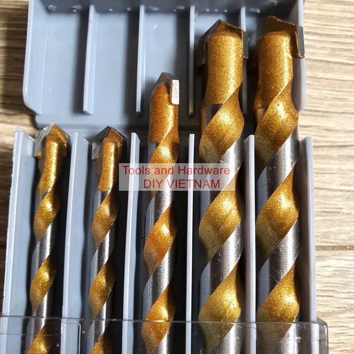 Hộp 5 mũi khoan đa năng K-3608 hãng Kapusi gồm các cỡ hai mũi 6m và mũi 8, 10, 12mm,có tem chống hàng giả