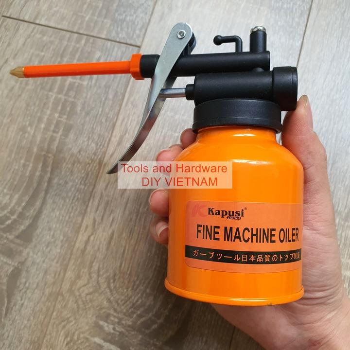 Bình Châm Nhớt, Vịt Dầu Bằng Thép 250ml Hãng Kapusi K-1050 vòi cam cứng