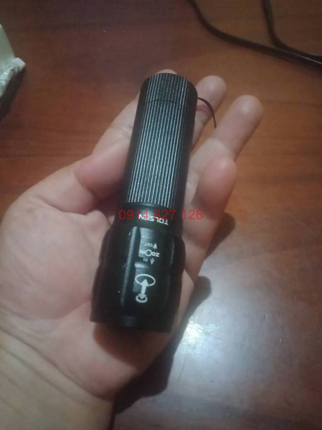 Đèn pin phóng to ( công nghiệp) 3W  Tolsen 60033