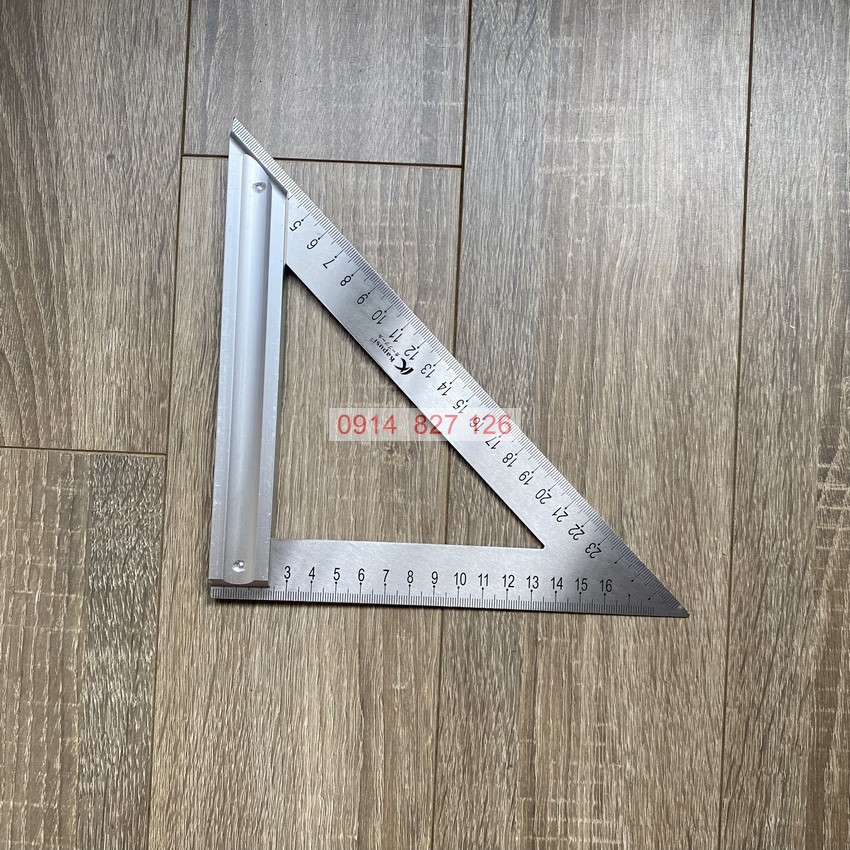 Thước e ke tam giác vuông cân 200mm KAPUSI K-2650