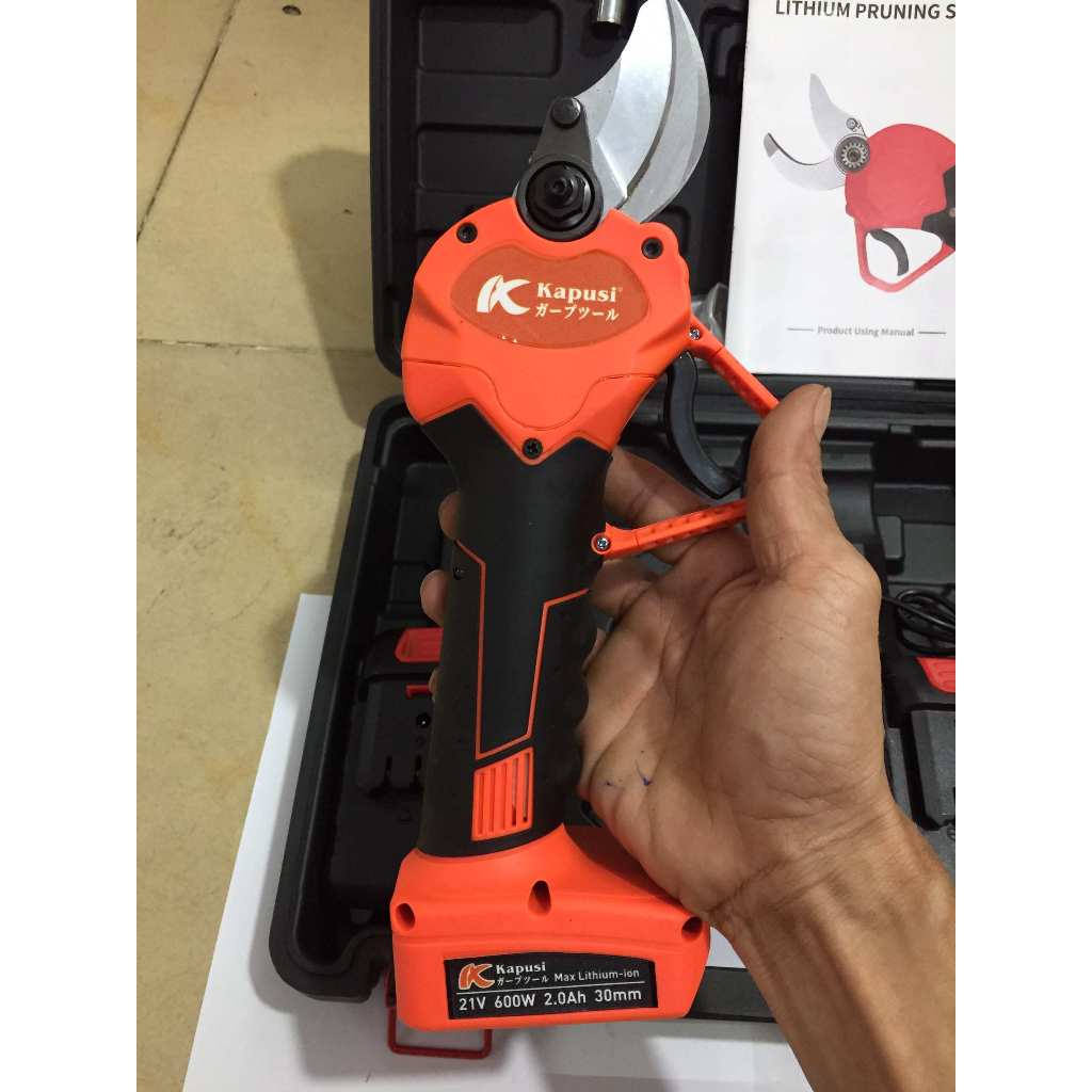 Máy cắt tỉa cành cây cán đen cao cấp Kapusi Japan, pin 21V công suất 600W thép HSS, BH 12 tháng Kouritsu Official Store