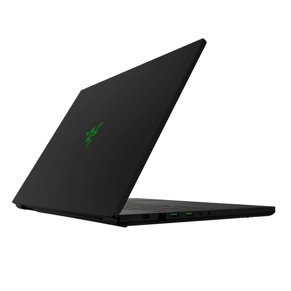 Razer Blade 18 (2023)