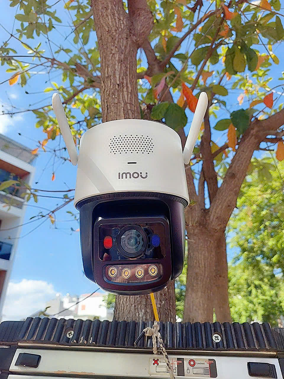 (Aurora) Canera IMOU U7LP-TITAN-6MP, kết nối WIFI hoặc POE đều được - Camera Wi-Fi xem Đêm như Ngày mà Không cần bật LED | Bắt được sóng 5.0Ghz