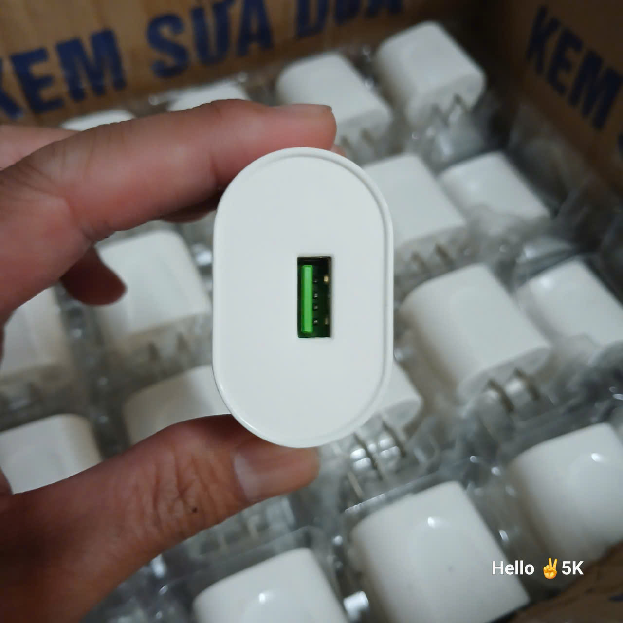Cóc Sạc 5V2A USB Xanh Lá (40gram | Tụ Nhôm | Hộp 100c | Bảo hành 3 tháng 1 đổi 1 tức thì)
