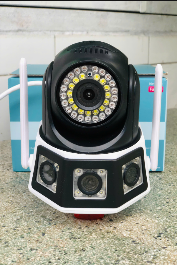 YOOSEE F066-15MP Camera WI-FI 4 mắt 3 khung (1 mắt giả là LED trợ sáng)