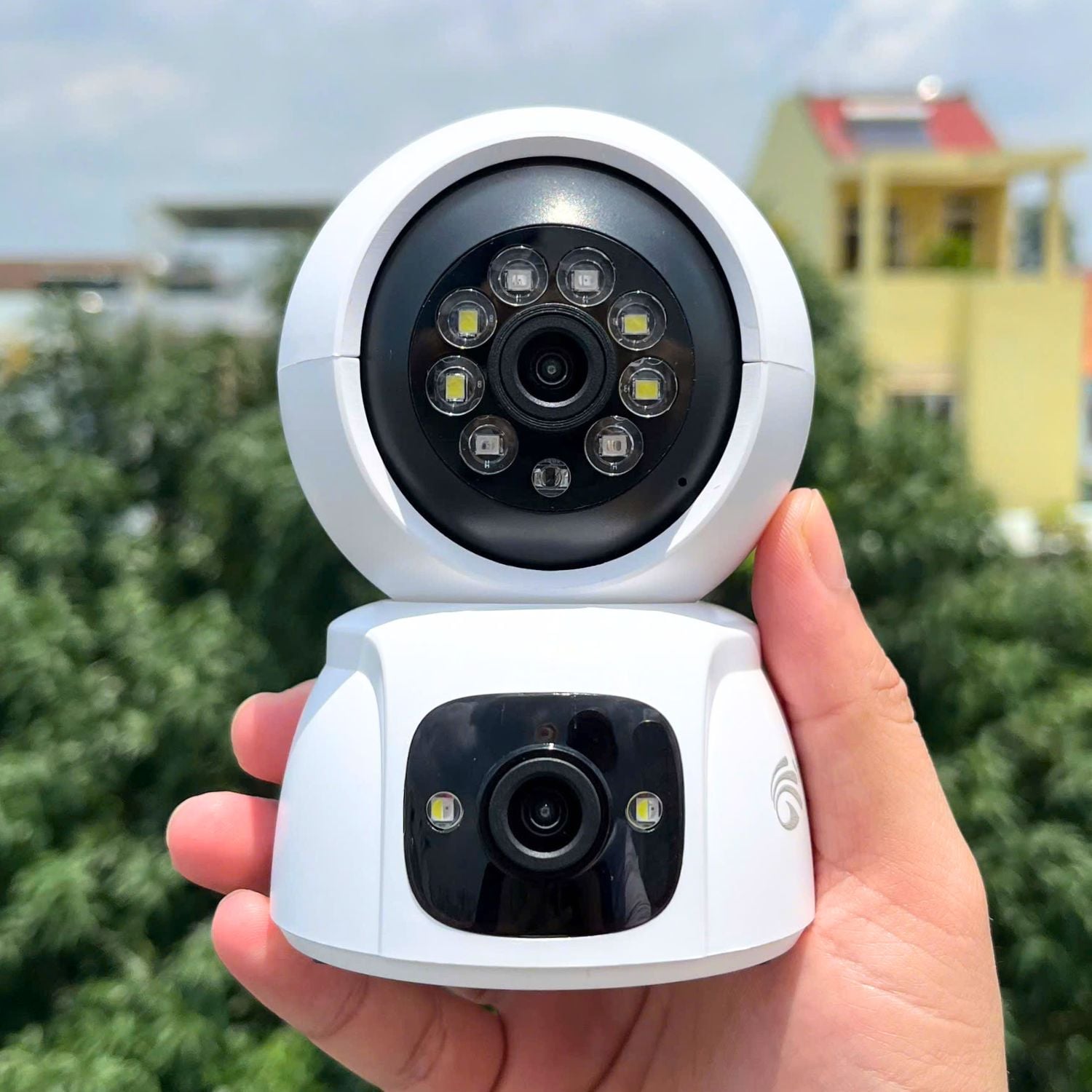 (Mới) Camera Wifi Yoosee QS416 với 2 Mắt Trong Nhà Góc Rộng, Xoay 360 Độ Có Màu Ban Đêm - Hỗ Trợ Đàm Thoại 2 Chiều - Mắt cố định vẫn có LED trợ sáng (Cải tiến từ QS415 cũ không có)