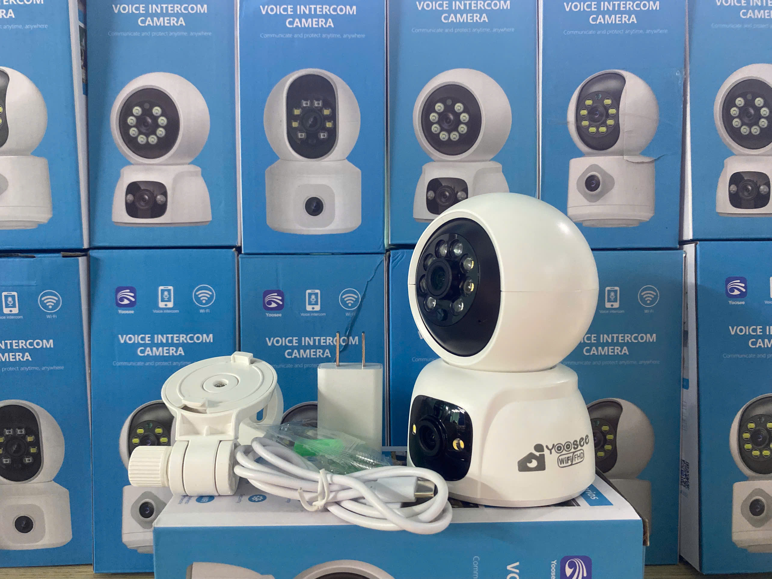 (Mới) Camera Wifi Yoosee QS416 với 2 Mắt Trong Nhà Góc Rộng, Xoay 360 Độ Có Màu Ban Đêm - Hỗ Trợ Đàm Thoại 2 Chiều - Mắt cố định vẫn có LED trợ sáng (Cải tiến từ QS415 cũ không có)