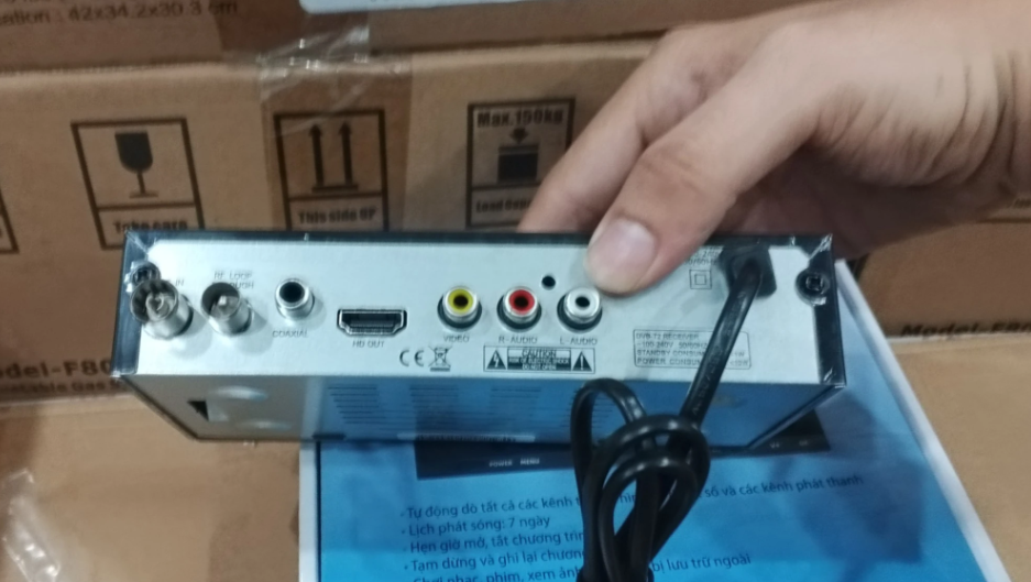 Đầu Thu Truyền Hình Kỹ thuật số DVB-T2 VTC T201 (T40)