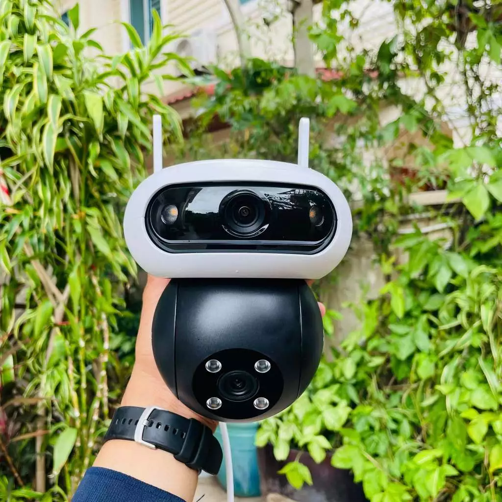 EZVIZ C90 8MP - Dual 2K plus + 2K plus (5,120 × 2880| Mắt trên Cố Định, mắt dưới xoay 360| Đàm thoại | Có màu ban đêm | Lắp ngoài trời)