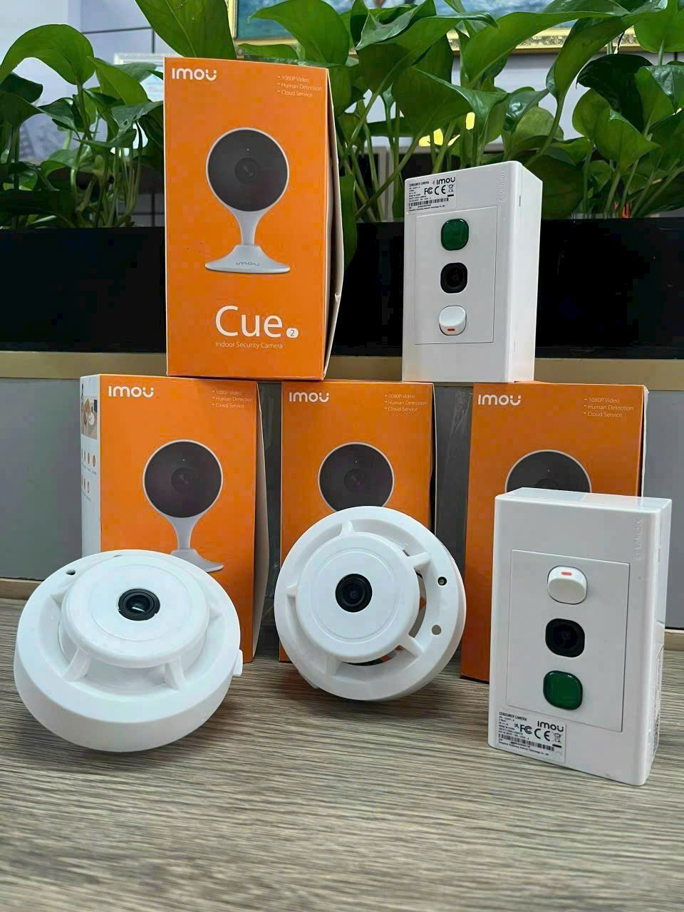 (5) Camera Wi-Fi 3MP IMOU C32SP, phong cách Cube (Đàm thoại 2 chiều | Đế nam châm hít sắt cực mạnh | nhận thẻ 512GB | Onvif | H.265)