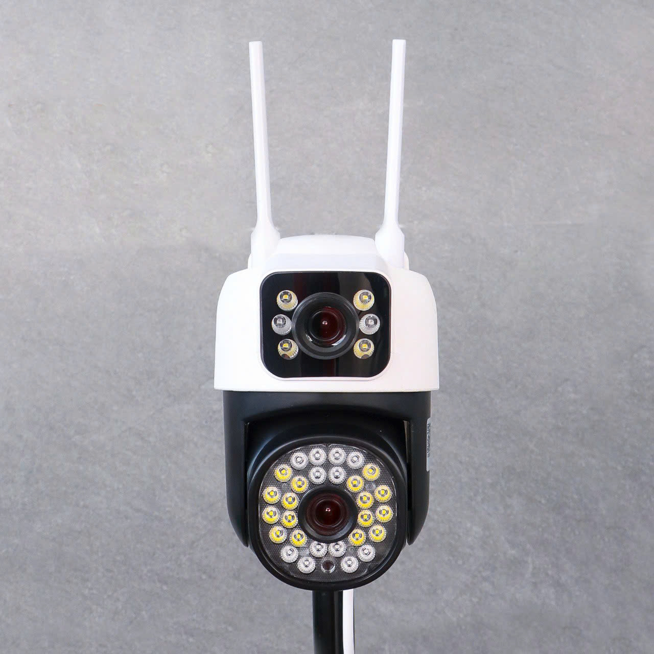 YOOSEE MARCI-16MP Camera Wi-Fi 2 mắt với 34 Led nhỏ, PTZ ngoài trời, Xoay 360, đàm thoại, có màu, 2 Anten Wifi 6 - 2.4Ghz, thùng 30c