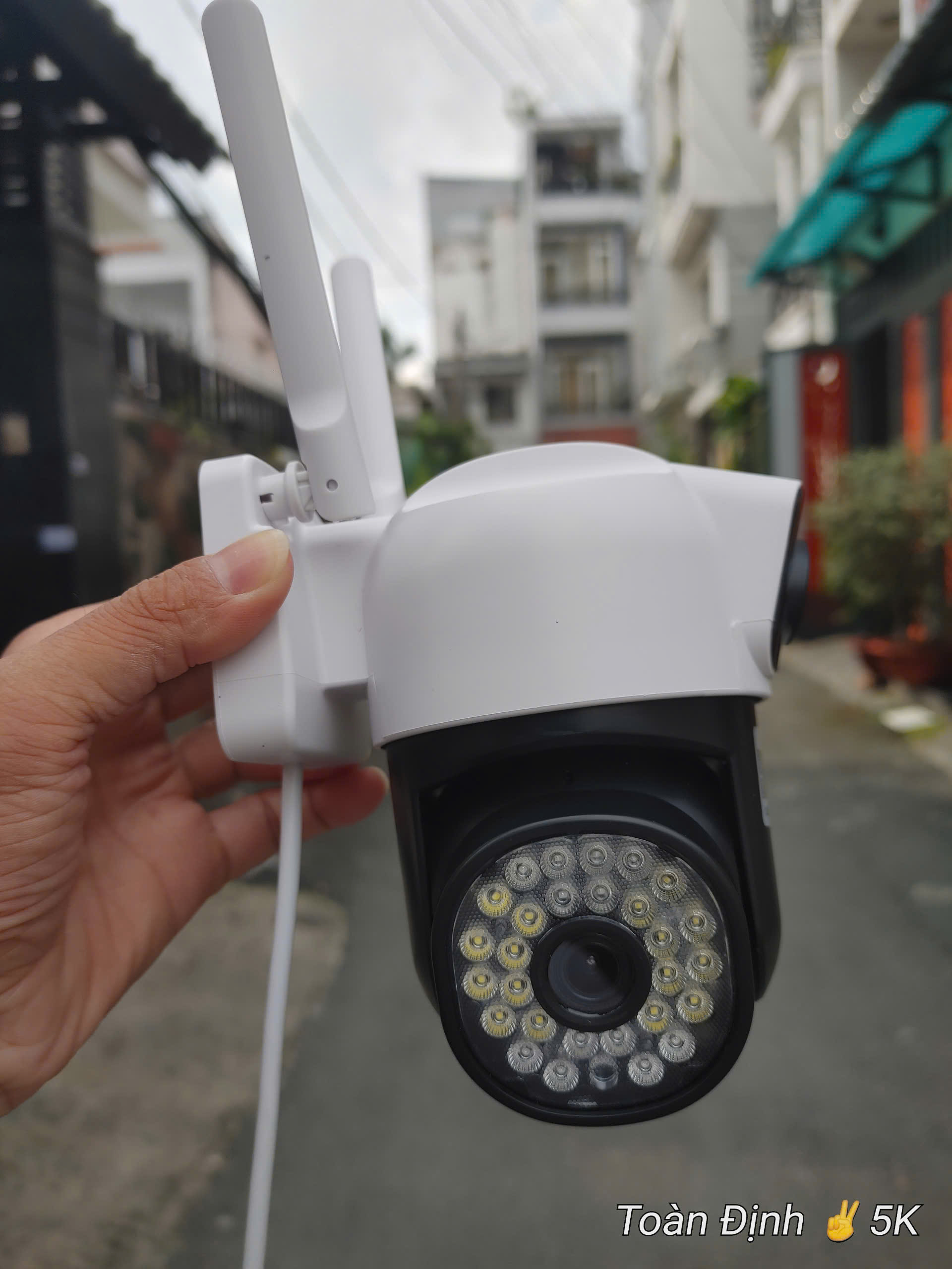 YOOSEE MARCI 16MP - Camera siêu nhỏ Wi-Fi 2 mắt với 34 Led trợ sáng, ngoài trời, Xoay 360, đàm thoại, có màu, 2 Anten Wifi 6 - 2.4Ghz, thùng 30c