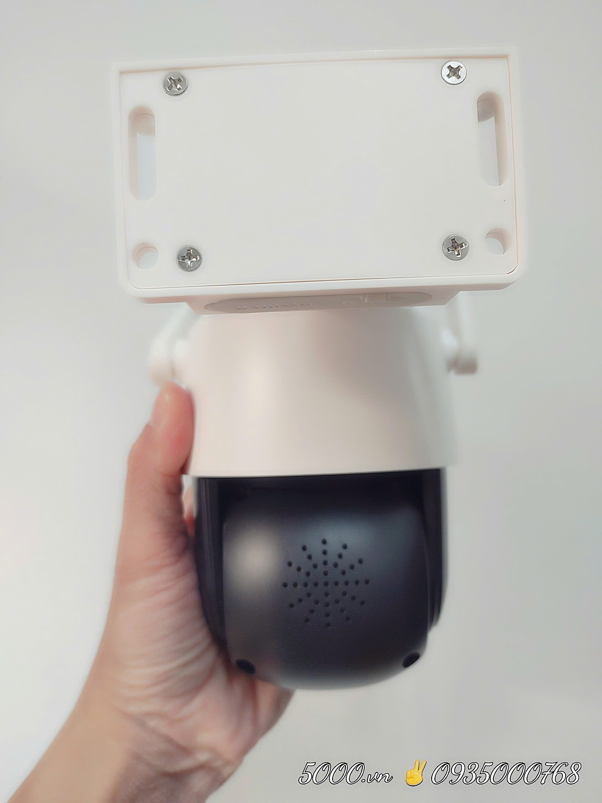 4G Net Solar PTZ Camera O-KAM PRO G622D (Sim 4G, Pin lưu trữ 24h, Tấm NLMT 6.000mAh, chân đế dài, xoay 360 độ , đàm thoại, có màu, thùng 12c)